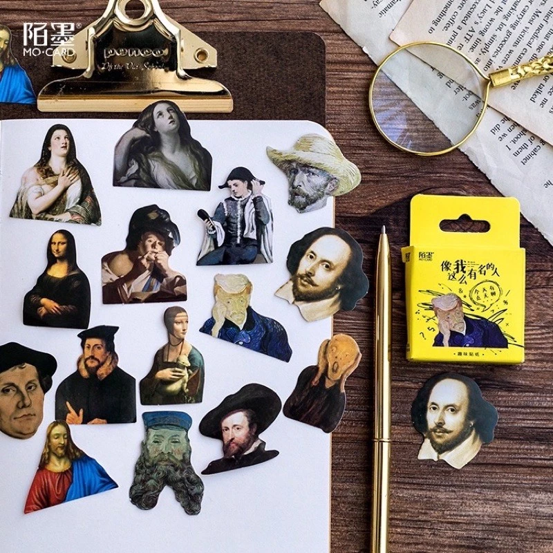 สติ๊กเกอร์ Artists  น่ารักมากๆในกล่องมีเกือบ50 ชิ้น สามารถนำไปติดสมุด หรือติดโน็ตบุ๊คได้ สำหรับคนชื่นชอบผลงานศิลปะ
