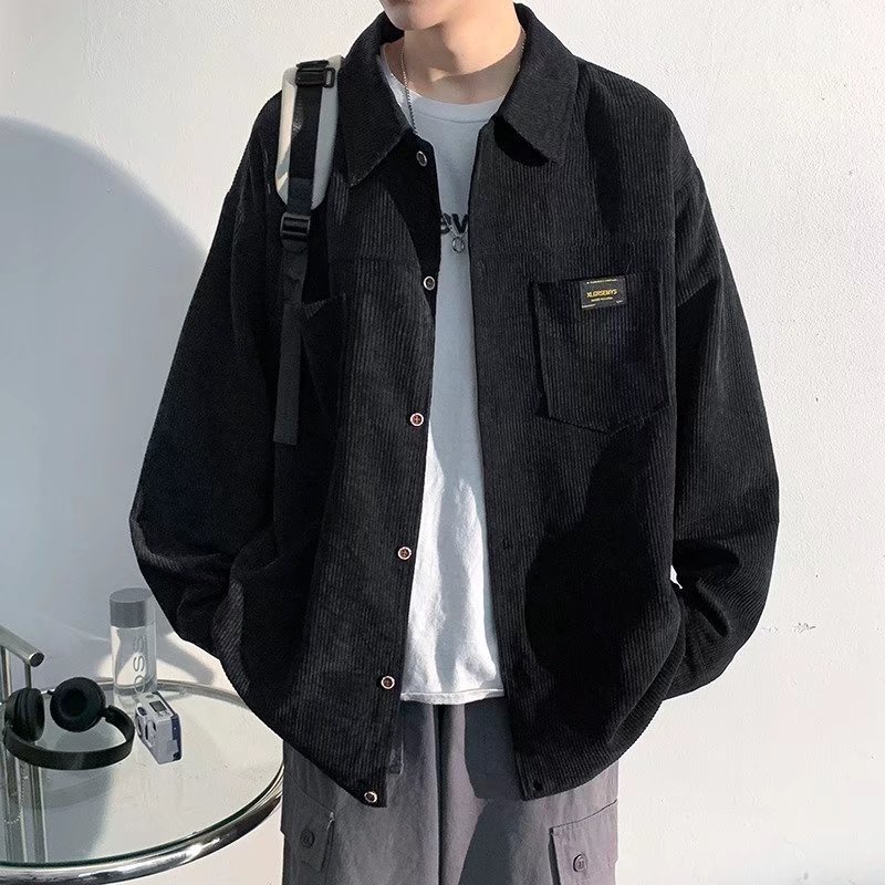Suikone เสื้อผู้ชาย เสื้อเชิ้ตแขนยาวผู้ชายแฟชั่น 2022 เวอร์ชั่นเกาหลีใหม่แจ็คเก็ตหลวม ins พิมพ์เสื้อเชิ้ตลำลองคุณภาพสูง Cotton