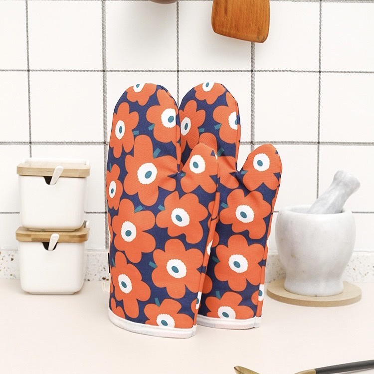 Y69HNYลด45Bพร้อมส่ง ถุงมือกันความร้อน ลายMarimekko ถุงมือเตาอบ ไมโครเวฟ