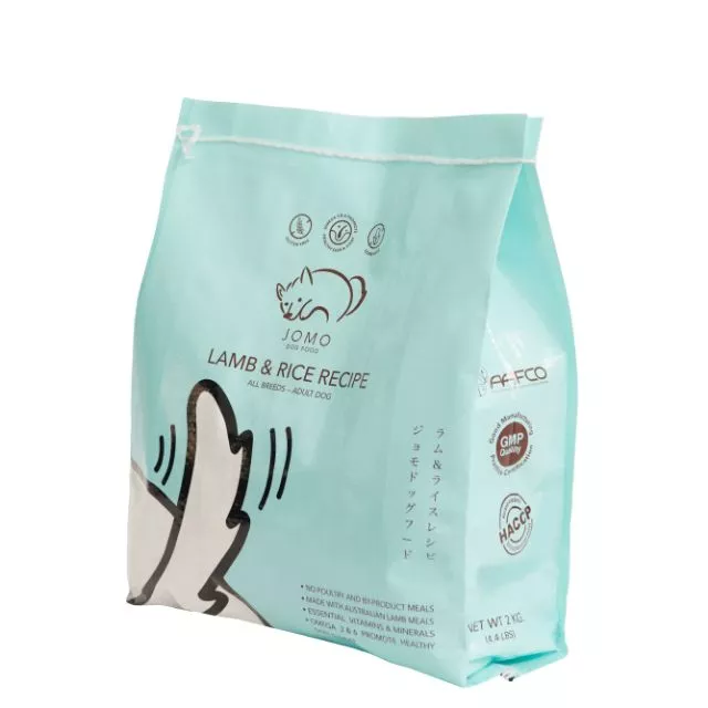 อาหารเม็ดสุนัข เกรดพรีเมียม โจโม่ JOMO สูตรแกะและข้าว ขนาด 2 กก. JOMO DOG FOOD Lamb&Rice Recipe 2 KG