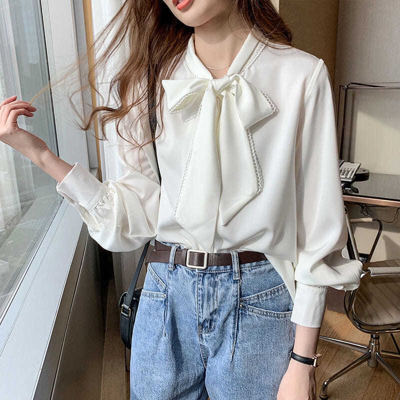 เสื้อเชิ้ต แขนยาวผูกเชือกทำงานสีขาว เสื้อผ้าแฟชั่นผู้หญิงชีฟอง oversize