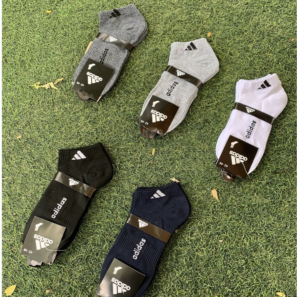 ถุงเท้า NIKE ADIDDS ไนกี้  แนวแฟชั่น ใส่วิ่งออกกำลังกาย ถุงเท้าฟิตเนส ราคาถูก คละสีได้ คู่ละ 39