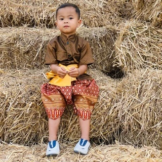 ชุดไทยเด็กบ้านโน๊ต