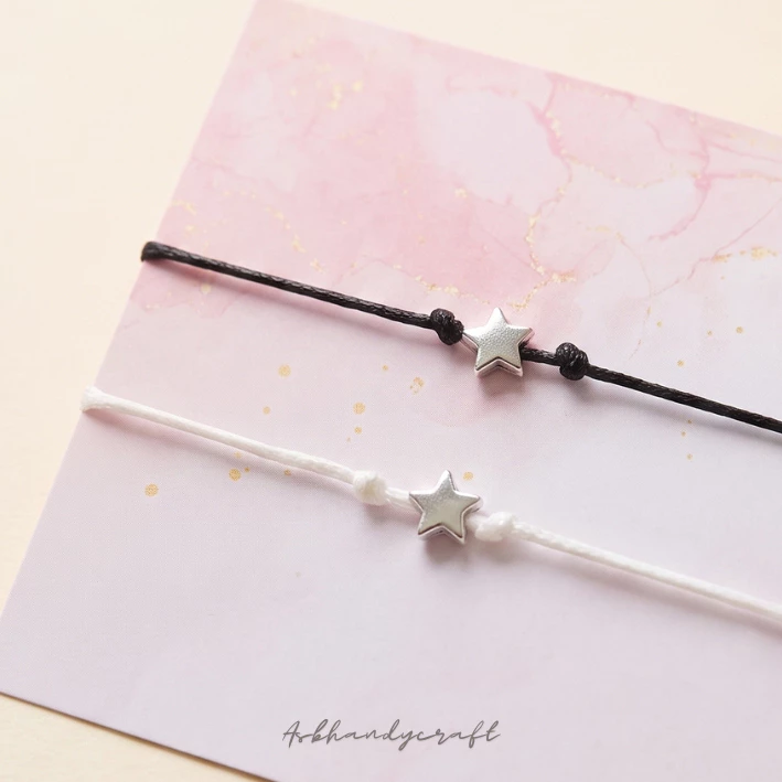 ASB - [2 ชิ้น/คู่] สร้อยข้อมือคู่รักดาวสีเงินระดับพรีเมียม — ของมงคลหมวดความรักและความสัมพันธ์