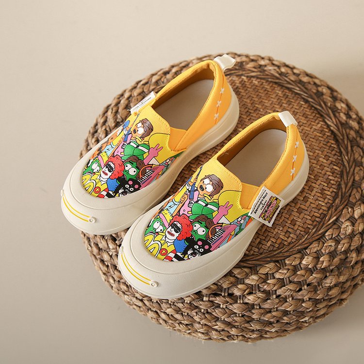 HWSHOES รองเท้าผ้าใบทรงพั้มพ์ทรงกราฟฟิตี ผ้าใบสีขาว รองเท้าผู้หญิง พื้นนิ่ม สีดํา  ทํางาน รองเท้าลําลอง