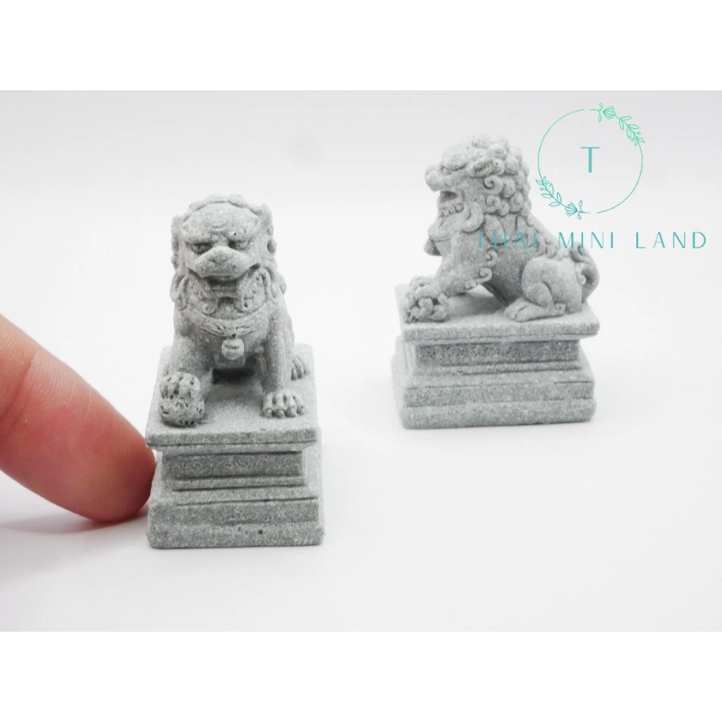 รูปปั้นสิงห์เหยียบโลก (ราคา/1 คู่) สูง 4.5 ซม.เสริมฮวงจุ้ย รับทรัพย์ สิงห์ สิงห์เหยียบโลก สิงห์จิ๋ว กำจัดสิ่งชั่วร้าย — ของมงคลหมวดเครื่องรางและวัตถุมงคล