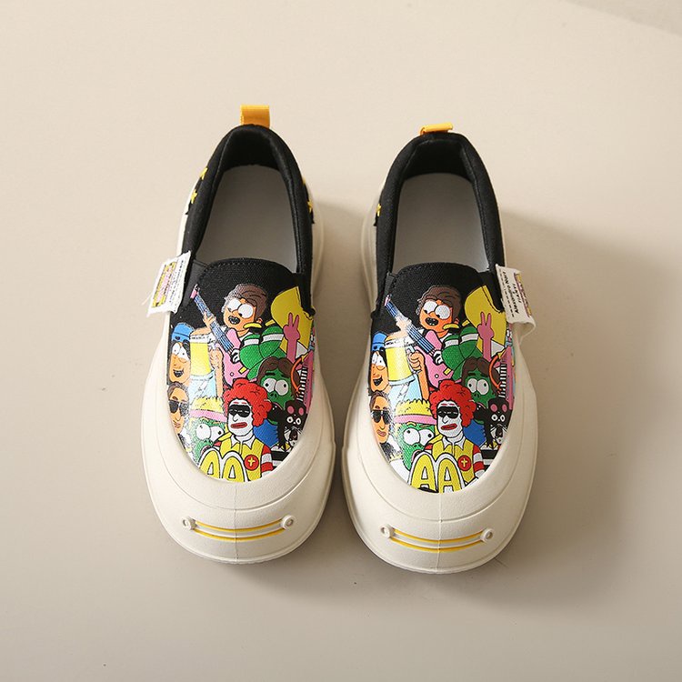 HWSHOES รองเท้าผ้าใบทรงพั้มพ์ทรงกราฟฟิตี ผ้าใบสีขาว รองเท้าผู้หญิง พื้นนิ่ม สีดํา  ทํางาน รองเท้าลําลอง