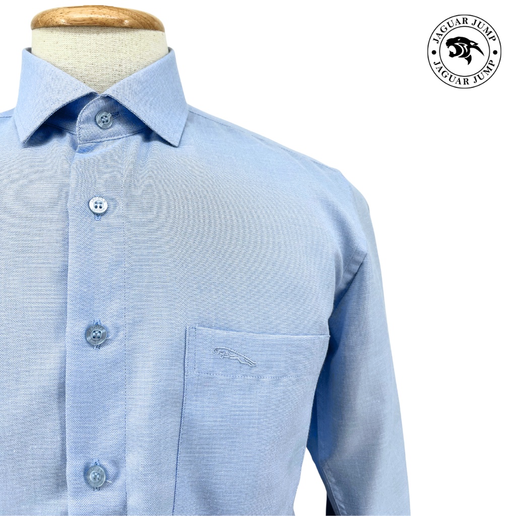 Jaguar Jump เสื้อเชิ้ตแขนยาว ผู้ชาย สีฟ้า มีกระเป๋า ทรงเข้ารูปSlim Fit JRLF40670SK