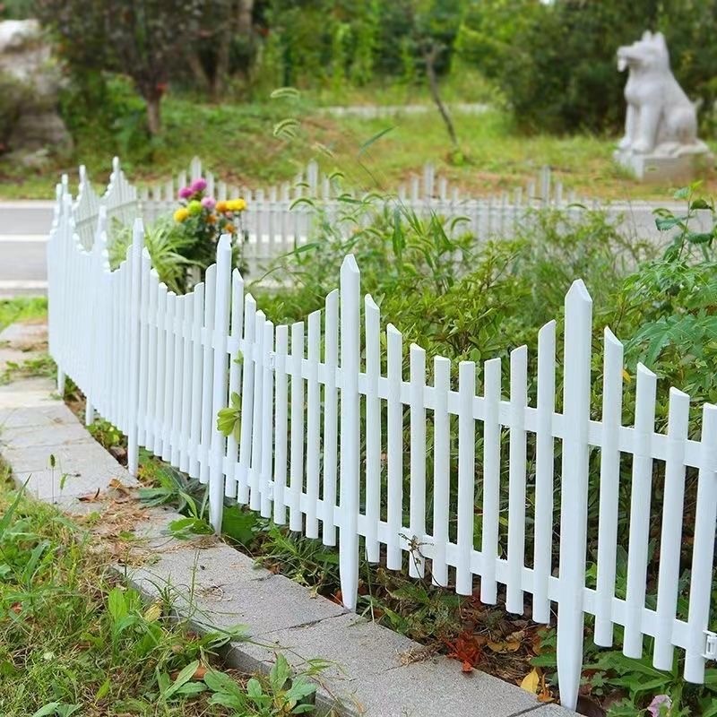 รั้วตกแต่งสวน รั้วสวน PVC รั้วบ้านรั้ว ของตกแต่งสวน ลานสวน กลางแจ้ง