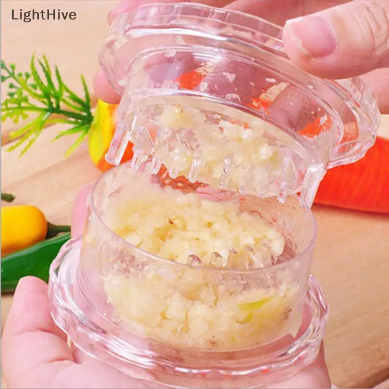 [LightHive] Kitchen Multifunctional Garlic Crusher Manual Garlic Press Roll Crusher Chopper Home Appliances Kitchen Gadgets Accessories (TH)