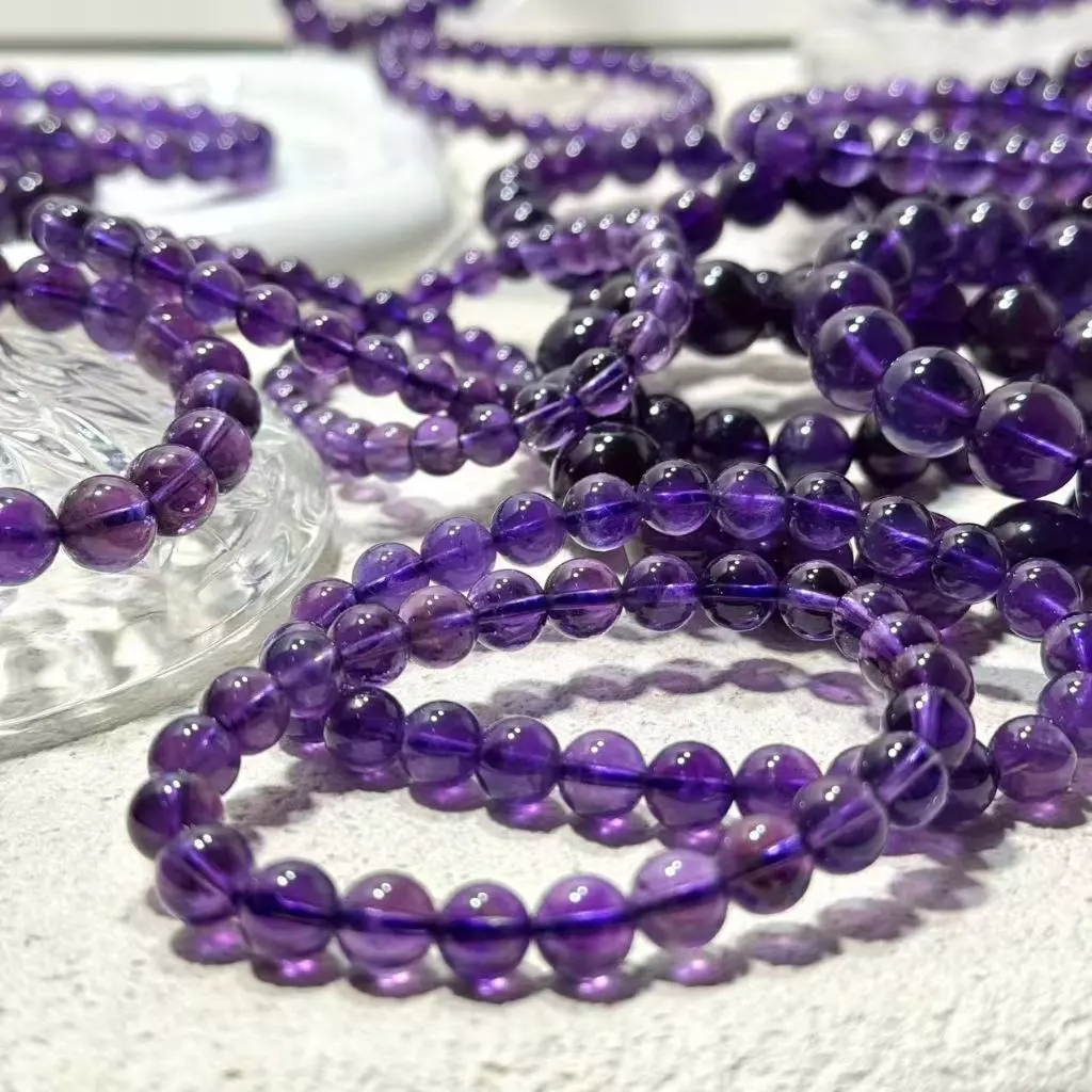 กำไลหินอเมทิสต์ อเมทิสต์AMETHYST หินอเมทิสต์ สร้อยข้อมืออเมทิสต์ เสริมสมาธิ คลายเครียด ดึงดูดพลังบวก — ของมงคลหมวดเครื่องรางและวัตถุมงคล