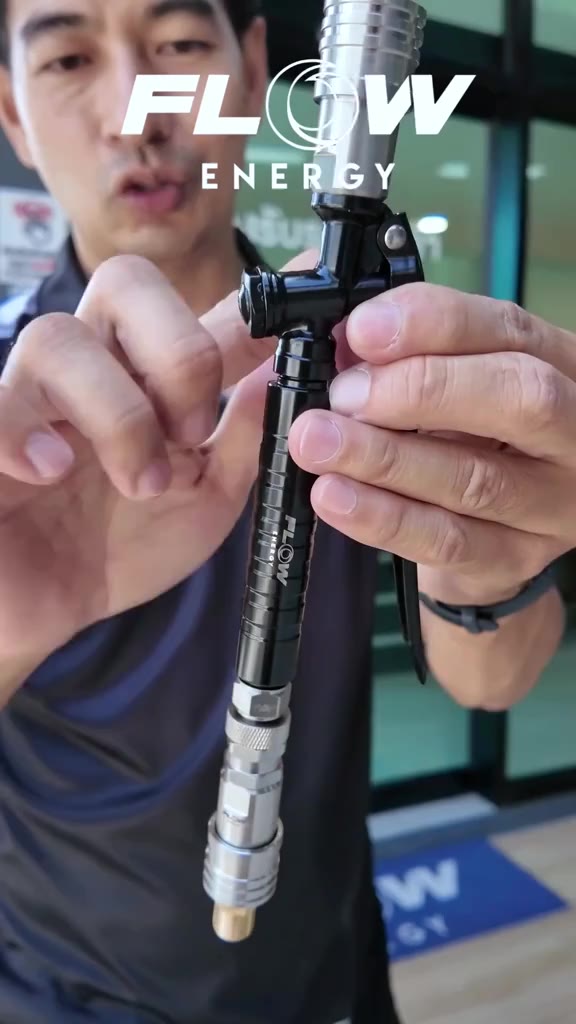 Bộ đầu phun dạng cần ép, có 2 mẫu D Black Pro / D Silver (mẫu DNZ1000 / SNZ1000) Flow ENERGY