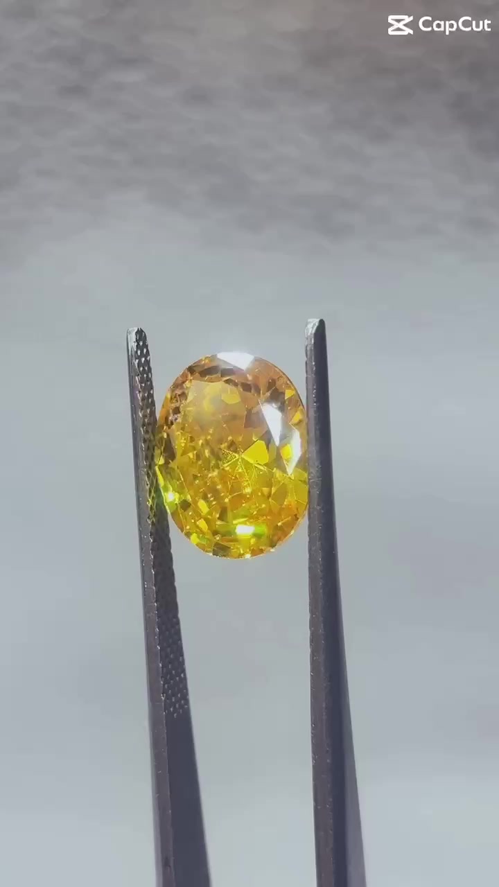 เพชรรัสเซียสี CZ Cubic Zirconia พลอยไซส์  13X15 ถึง 13X18 COLOR รูปไข่ OVAL AA+
