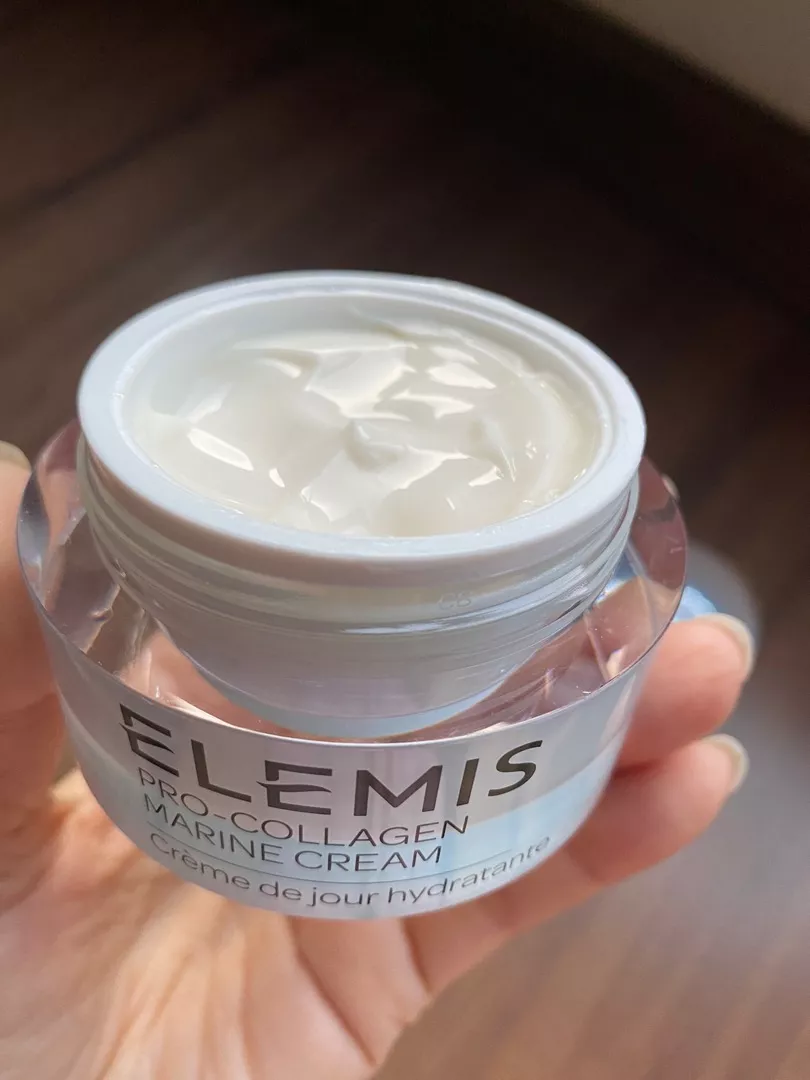 ครีม Elemis Pro-Collagen Marine Cream มีเนื้อสัมผัสอย่างไร
