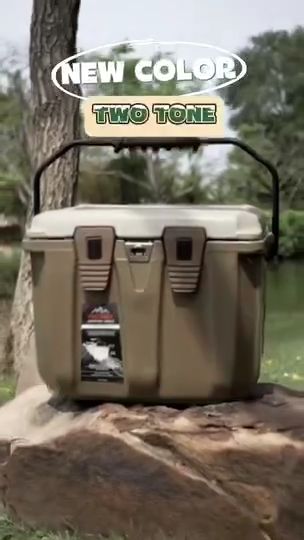 FEELFREE COOLER TWO TONE 25L lạnh lâu, sẵn sàng cho mọi chuyến đi #FEELFREE #FEELFREEThailand #FEELFREECooler #CoolerTwoTone #Cooler25L #thùng_làm_lạnh #thùng_giữ_lạnh