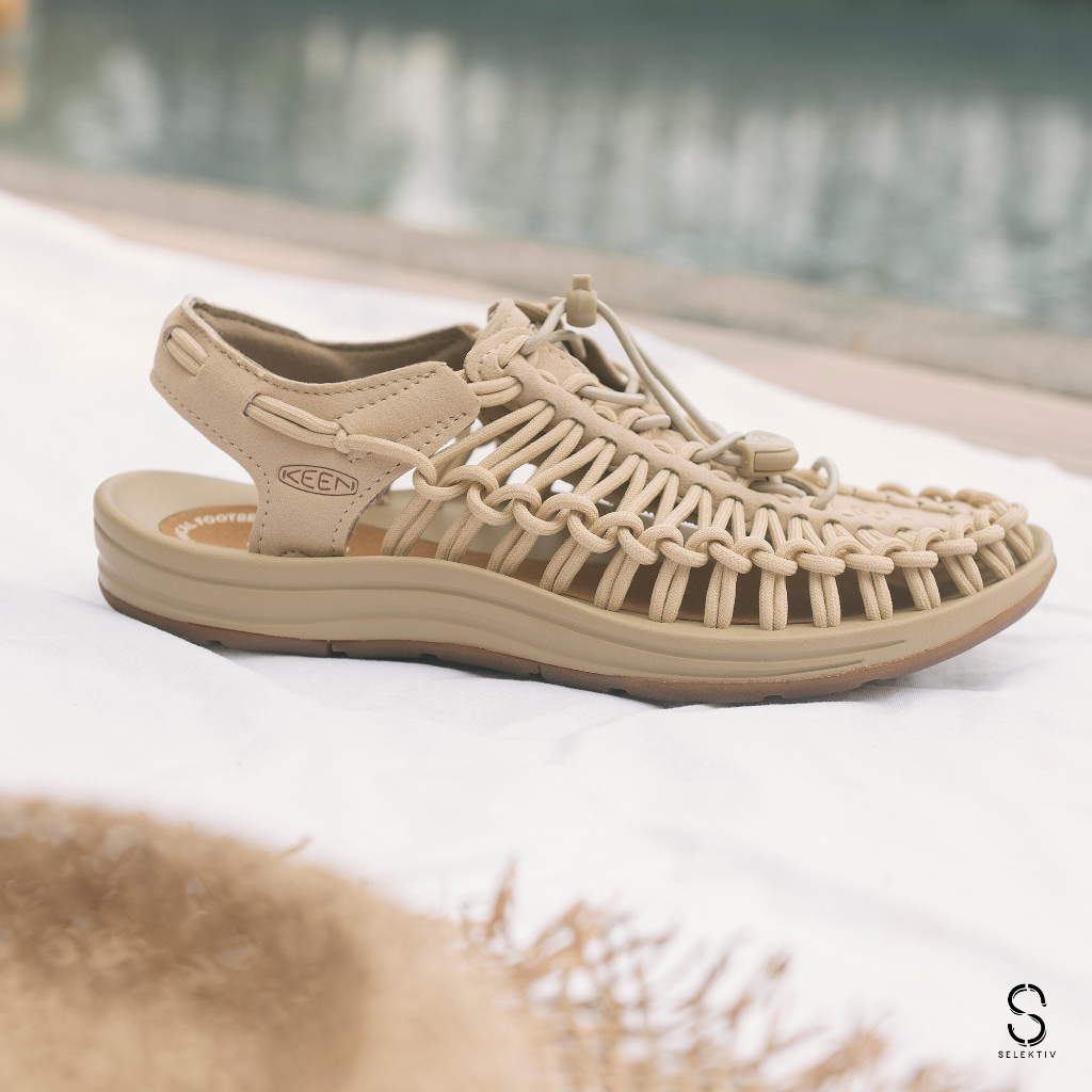 Keen รองเท้าผู้หญิง รุ่น Womens UNEEK SAFARISAFARI