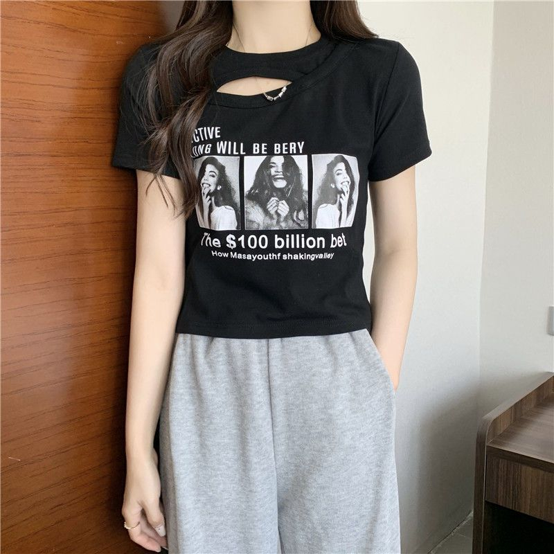 เสื้อครอปรัดรูปแขนสั้น น่ารักๆ เซ็กซี่ เสื้อผ้าแฟชั่นผู้หญิงเกาหลี2023 เสื้อเอวลอยสาวอวบ vintage style พิมพ์ลาย พร้อมส่ง