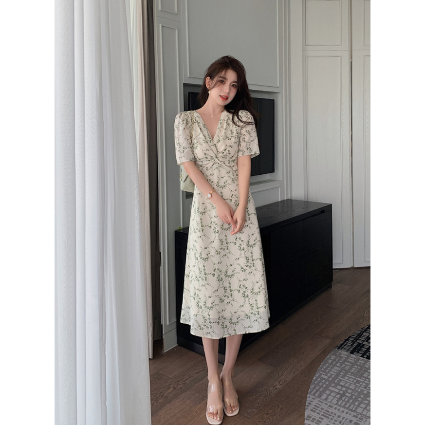 summer black dress แฟชั่น เดรสลายดอกไม้ เสื้อผ้าแฟชั่นผู้หญิง กระโปรงทรงเอยาว เพิ่มขนาด สีดํา ผู้หญิง ชุดเดรสผู้หญิง
