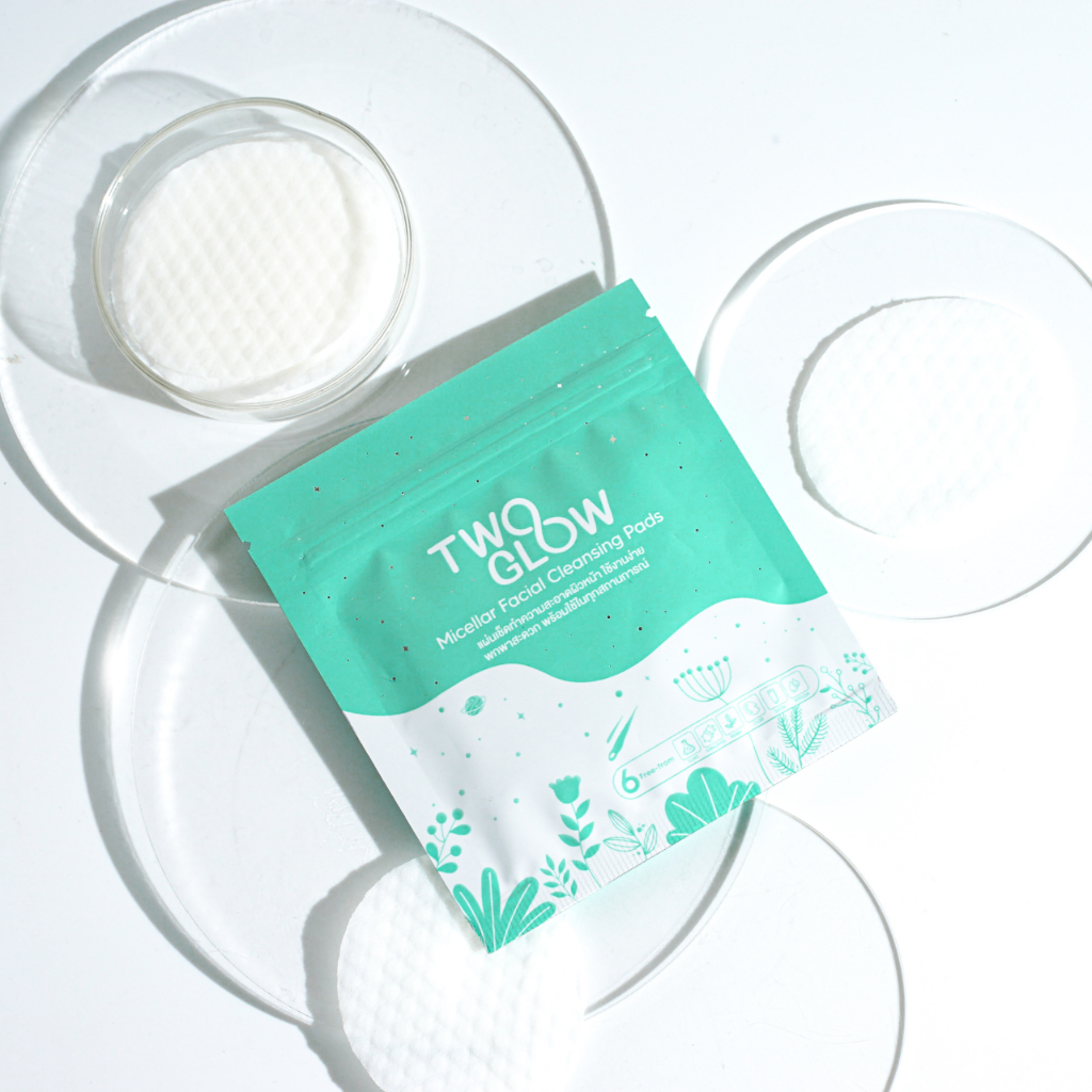 สนใจทักแชท Two Glow Micellar Facial Cleansing Pads แผ่นเช็ดทำความสะอาดผิวหน้า เช็ดเครื่องสำอางค์พกพา