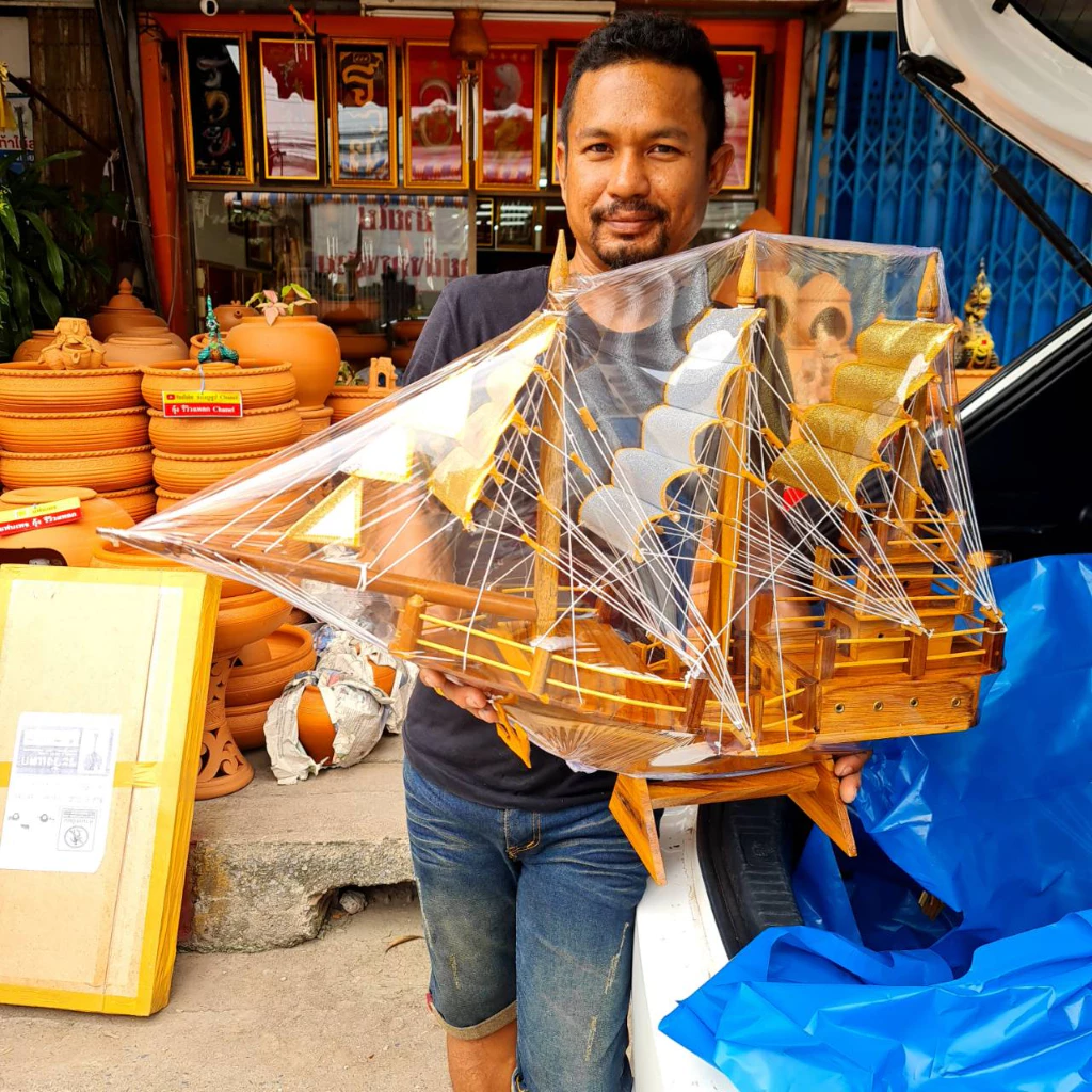 เรือสำเภา ขนาดใหญ่ เรือ เรือเสริมฮวงจุ้ย เรือเศรษฐี เรือขนทรัพย์ ของขวัญ ของที่ระลึก เสริมฮวงจุ้ย — ของมงคลหมวดการเงินและโชคลาภ