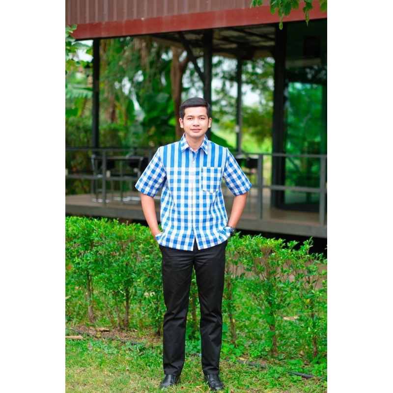 เสื้อเชิร์ตผู้ชายลายม้าขาวม้าอัดกาวทั้งตัว เนื้อผ้า cotton ผ้าฝ้ายลายขาวม้า กระดุมหน้างานจริงสวยสวมใส่ทำงานใครๆก็หลงรัก