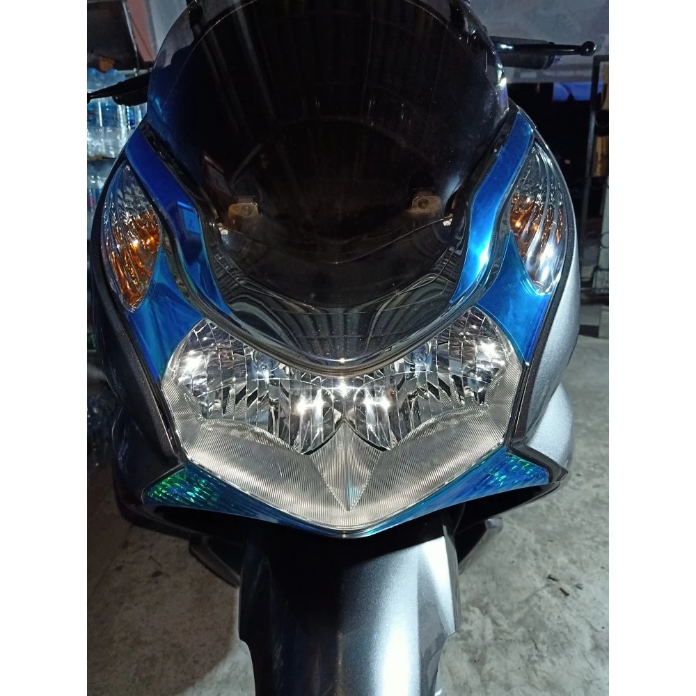 ฟิล์มแต่งไฟหน้า+ไฟหรี่+ไมล์ PCX125 2010 รวม 9 ชิ้น งานออกแบบเข้ารูป เพิ่มความสวยงามโดดเด่นให้รถคุณ