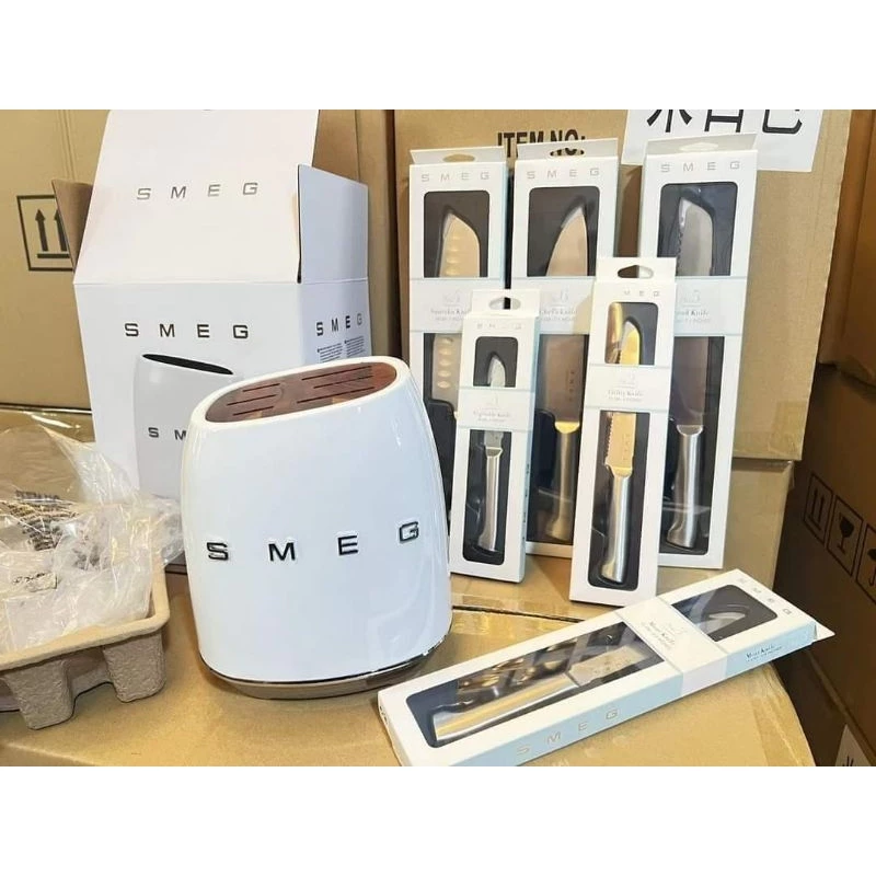 Italy SMEG Kitchen Knife Set Stainless Steel Kitchen Knife Set//มีด 6 เล่ม//ที่วางมีด 1 อัน//[ชุด7ชิ้น]