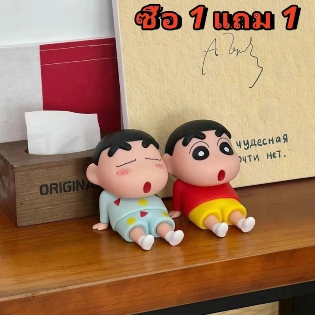 ชินจัง ตุ๊กตาตั้งพุ่งตัวเล็ก ชินจังการ์ตูนสร้างสรรค์ 3D ที่วางชั่วคราวบนโต๊ะแท่นวางโทรศัพท์แบบน่ารัก ตุ๊กตาพีวีซี ที่ว
