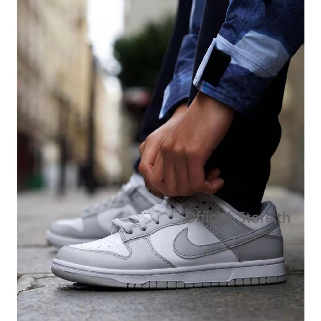 ลดเพิ่ม 57 รองเท้าผู้ชาย Dunk Low Retro Grey white รองเท้าผู้หญิง ฟรีค่าจัดส่งทั่วประเทศ